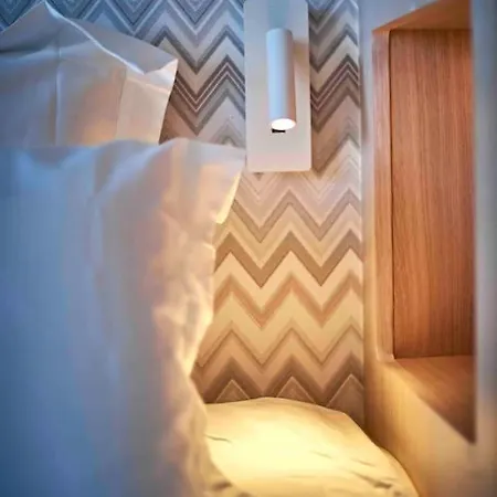 Apartment By The - Beautiful 2 Bedrooms - - Sea View - Garage